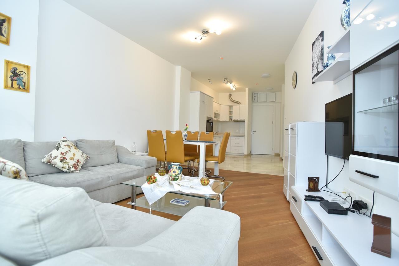 Luxury Apartments Tre Canne Can Budva Exteriör bild